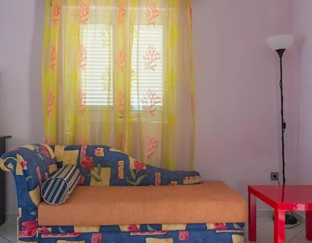 Anastasia's 펜션 Kardhakáta