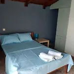 Anastasia's Case de vacanță Kardhakáta